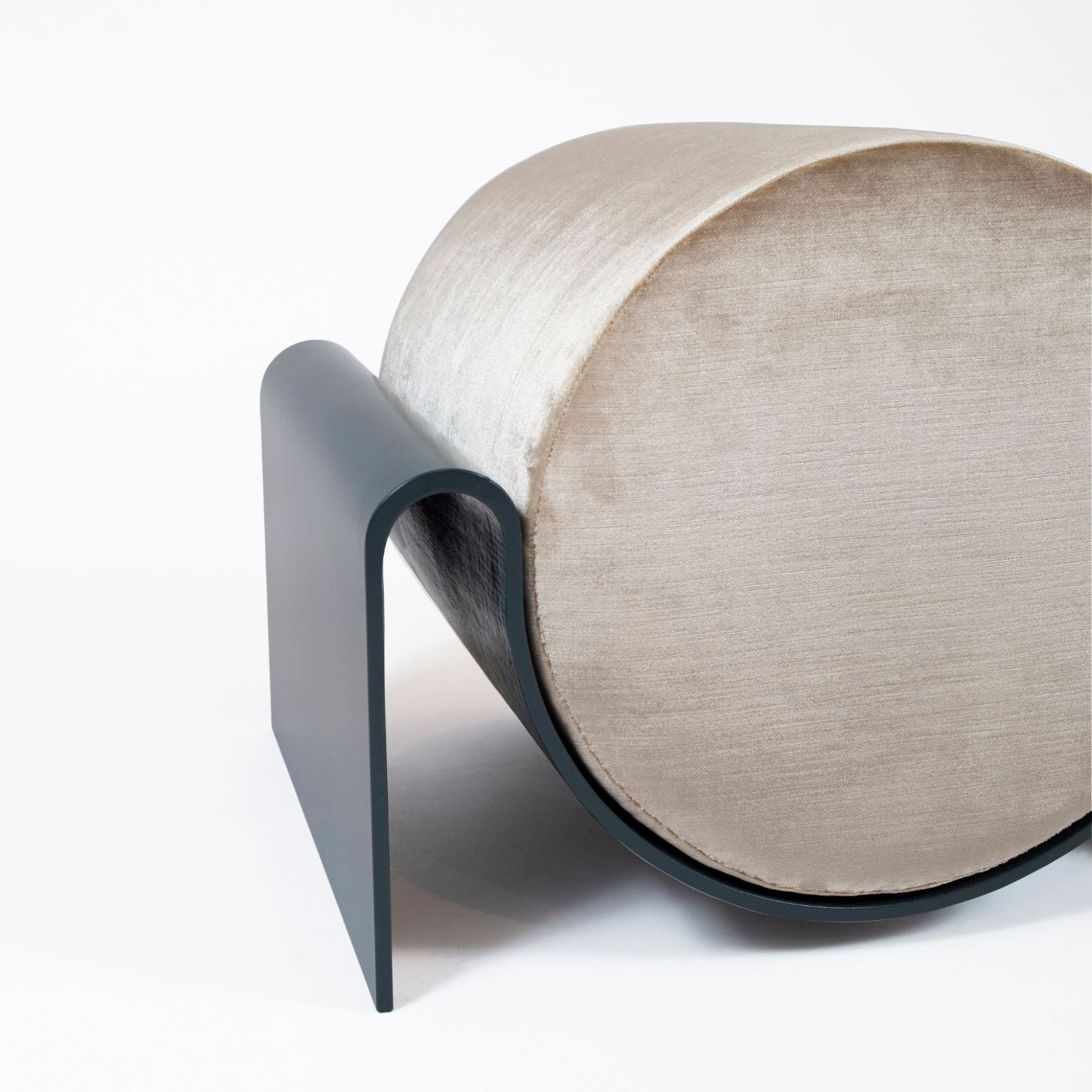 Monitor Stool