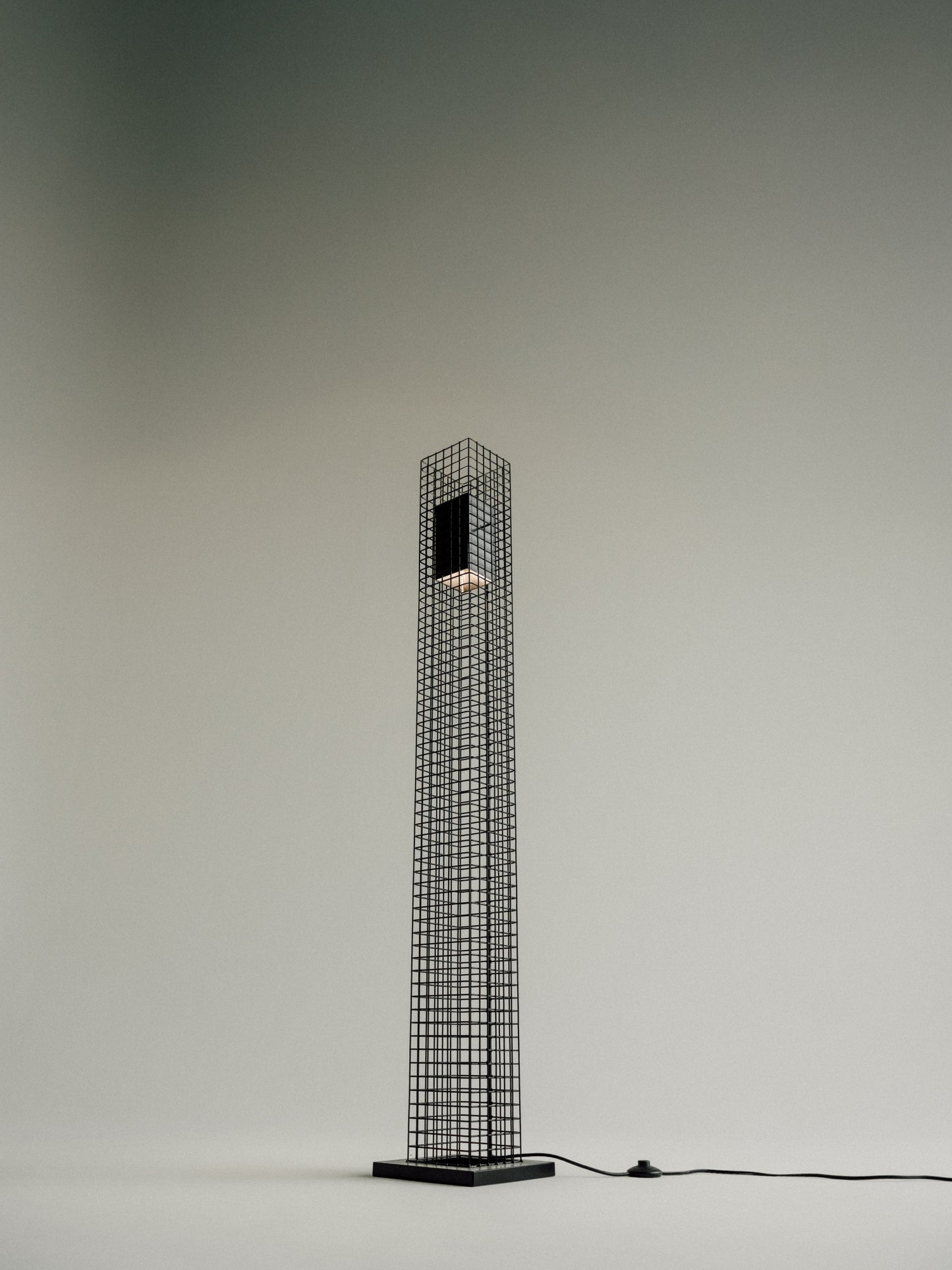 Ami Floor Lamp