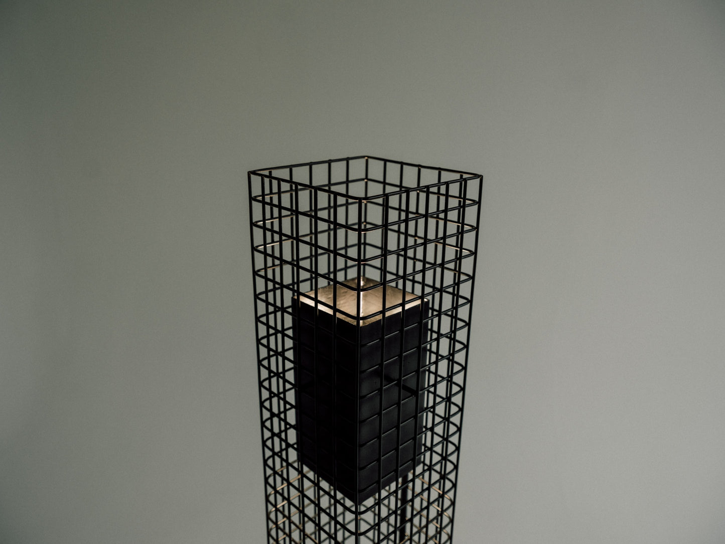 Ami Floor Lamp