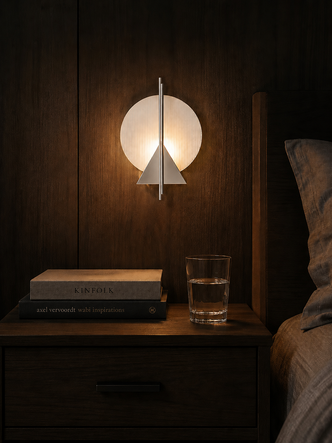 Claude Wall Light