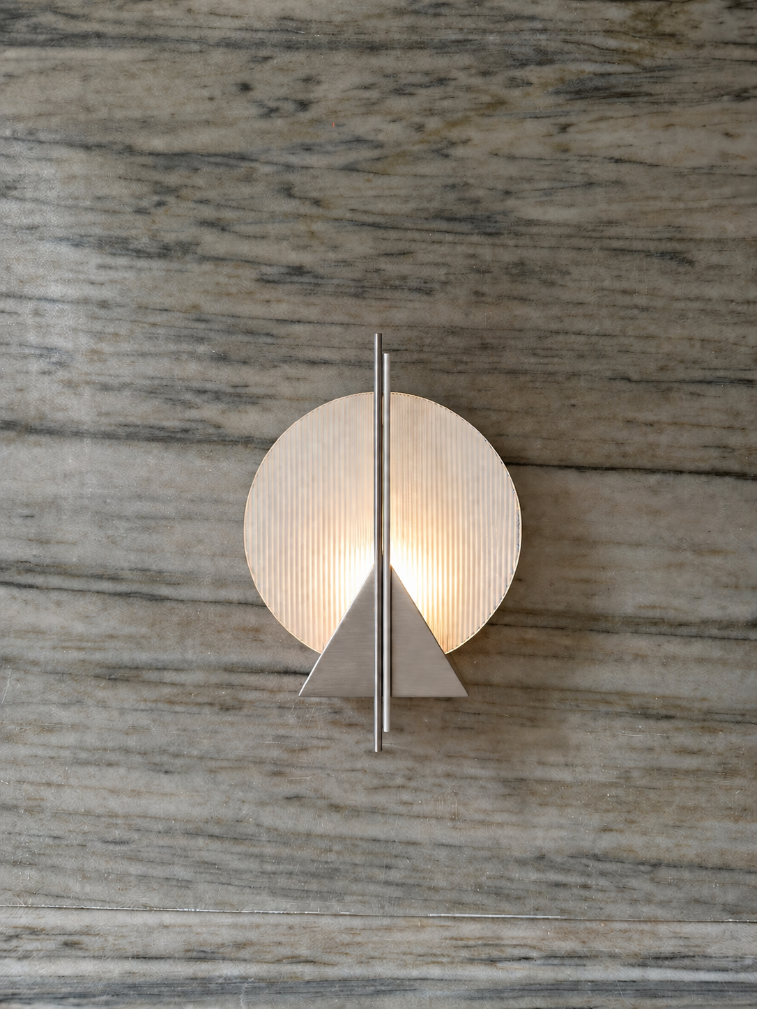 Claude Wall Light
